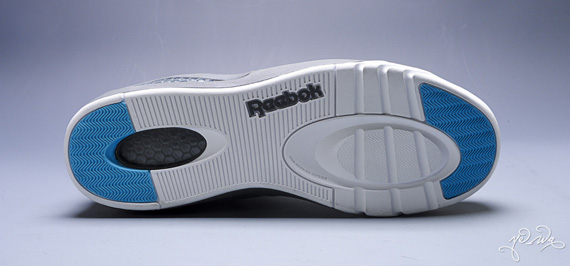 Reebok Shaqnosis 2012 Unreleased Grey Sample 13