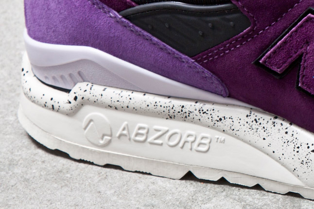 Sneaker Freaker Tassie Devil 1