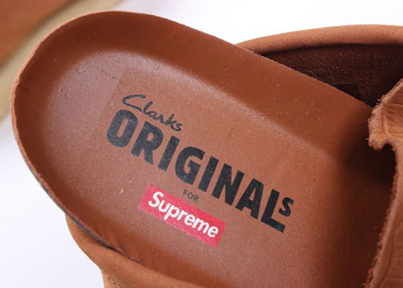 Supreme X Clarks Originals Wallabee 1