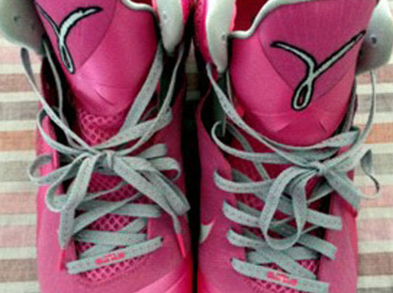 “Think Pink” Nike LeBron 9