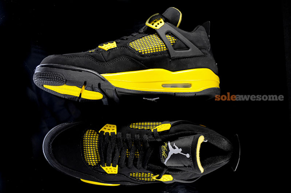 Thunder Jordan 4 4