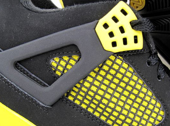 "Thunder" Air Jordan IV