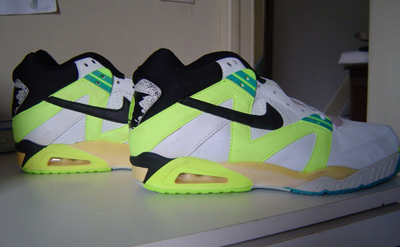 1990 Nike Air Tech Challenge