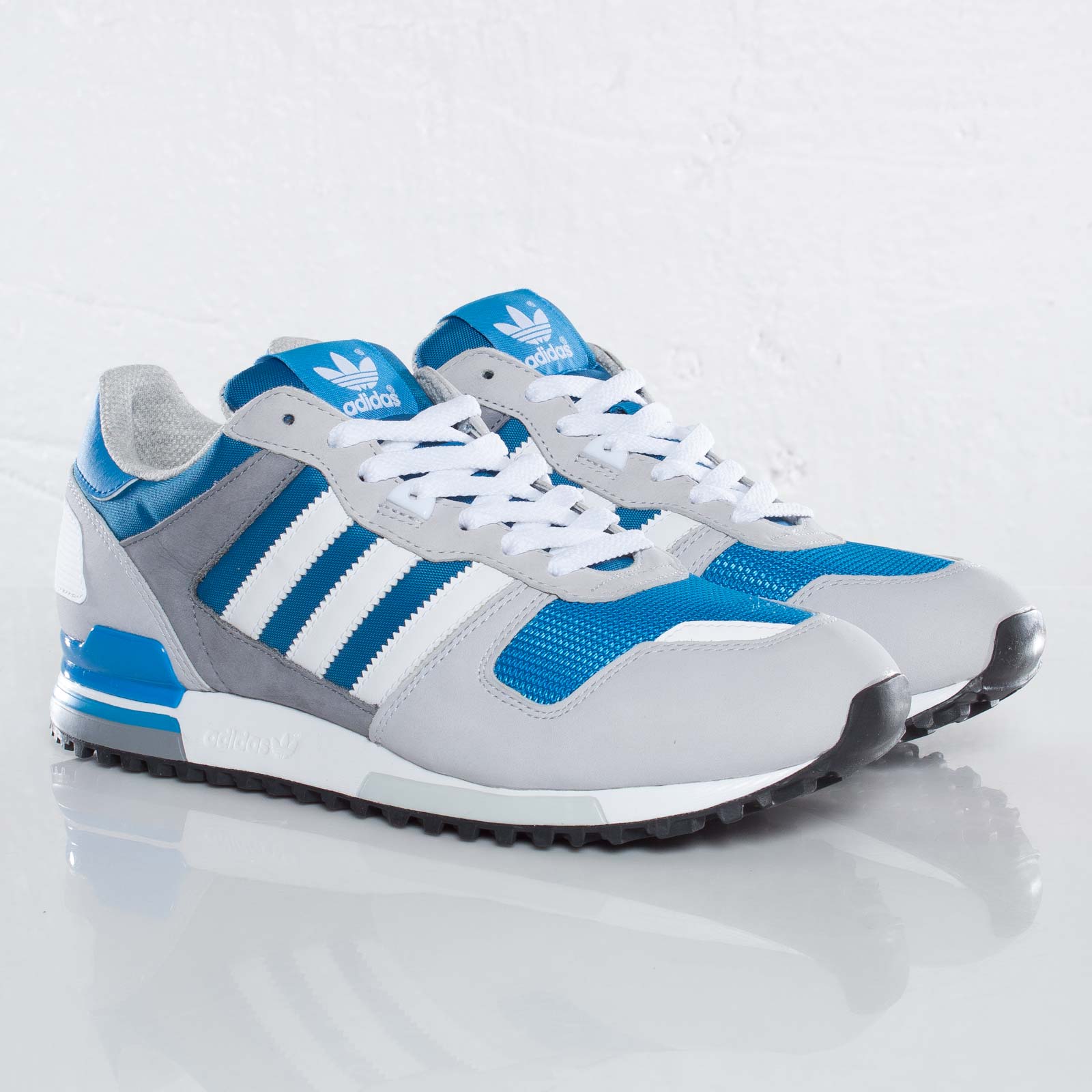 Adidas Originals Zx 700 Pool White Clear Grey 2