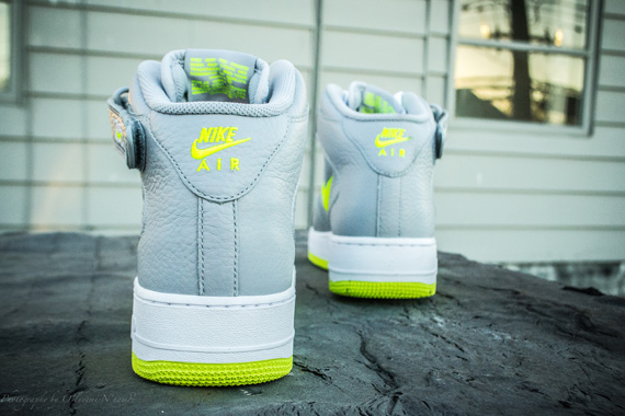 Air Force 1 Mid Jewel Nyc Grey Volt 2