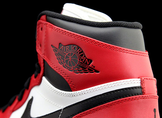 Air Jordan 1 High - White - Varsity Red - Black