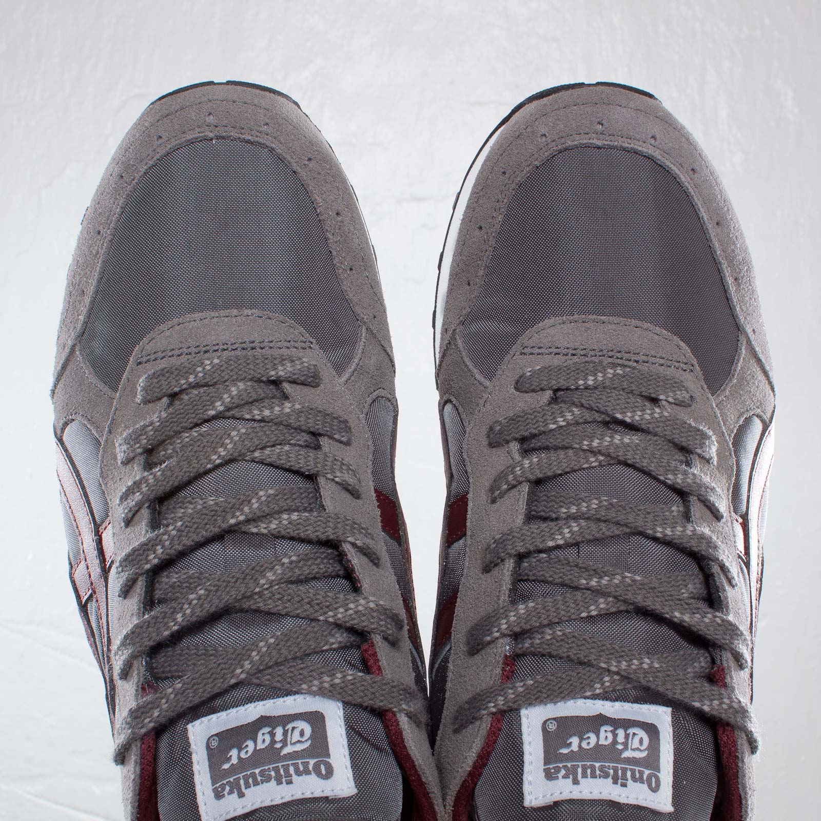 Asics Onitsuka Tiger Colorad 85 Bordeaux 02