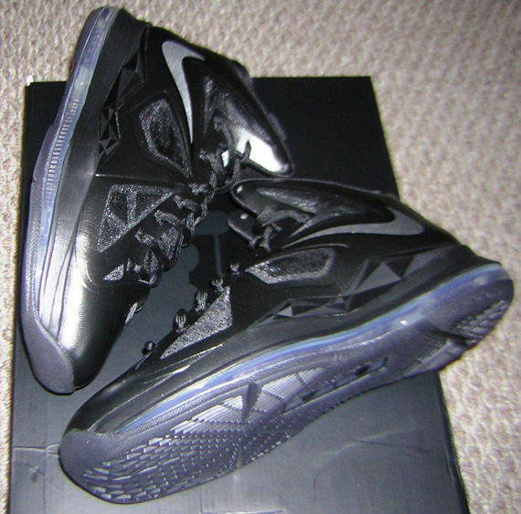 Carbon Lebron X 2