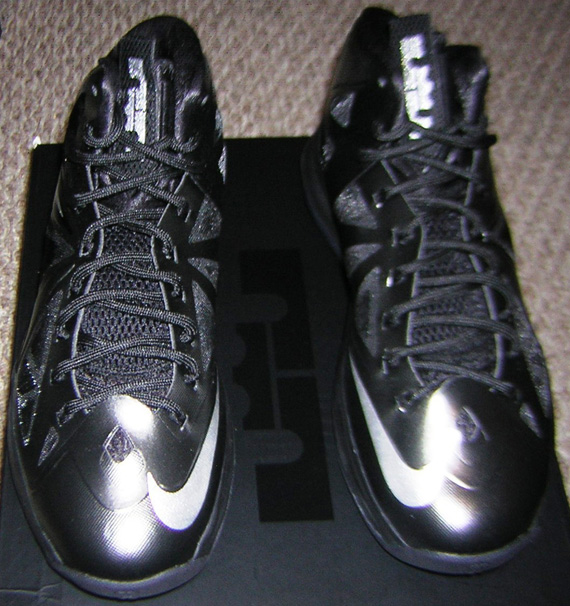 Carbon Lebron X 8