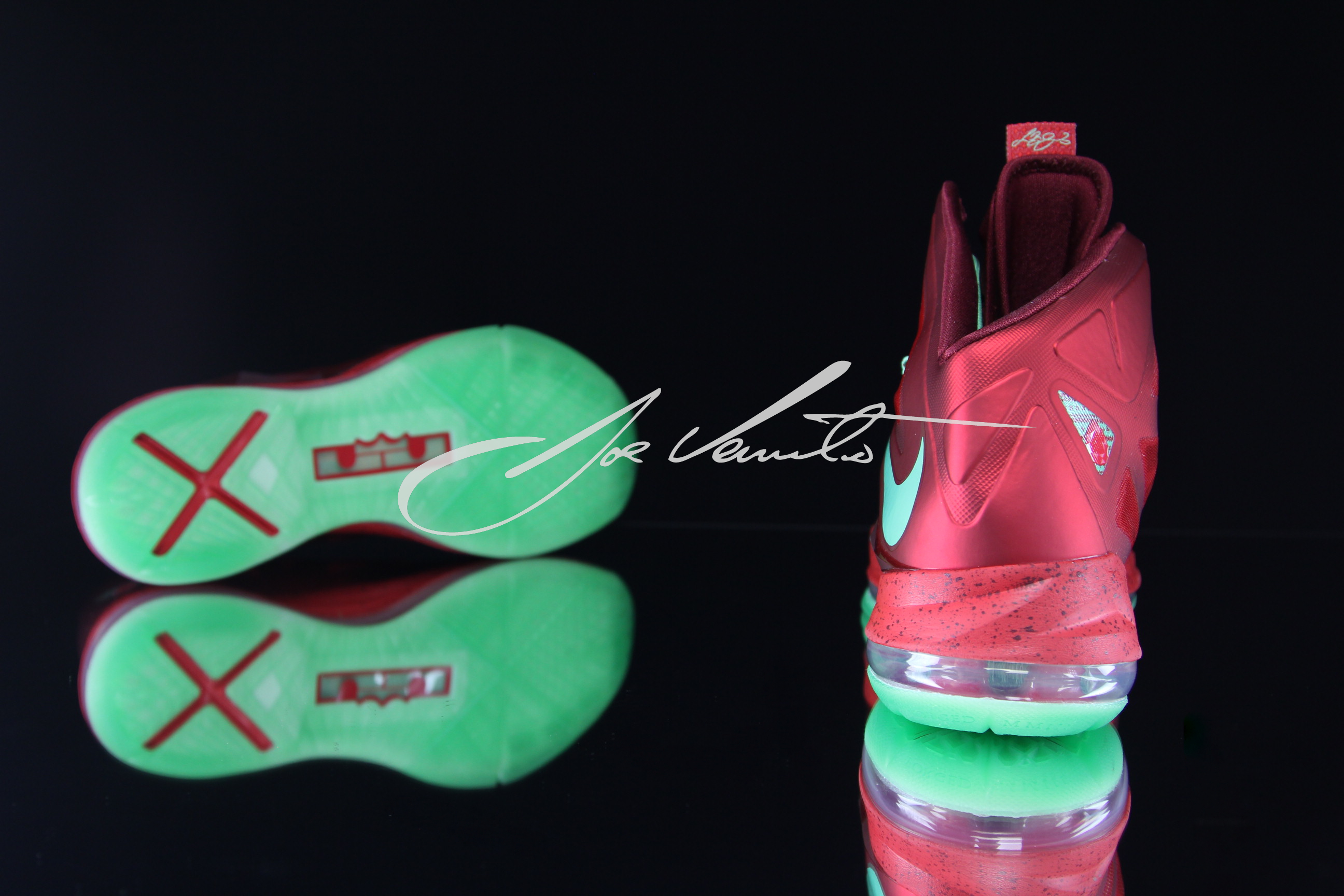 Christmas Nike Lebron X 8