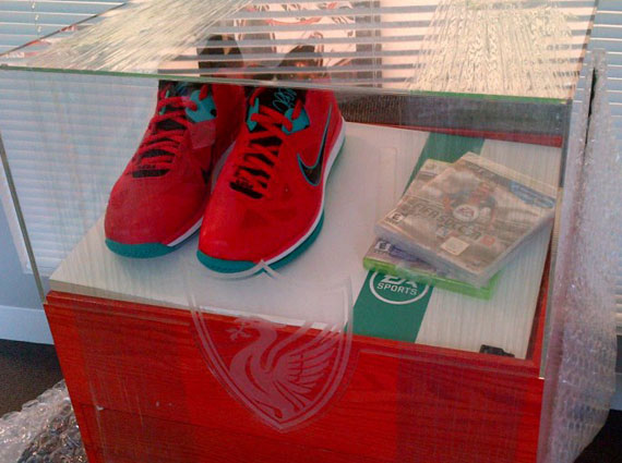 LeBron James To Give Away EA Sports FIFA ’13 “Liverpool” VIP Kit