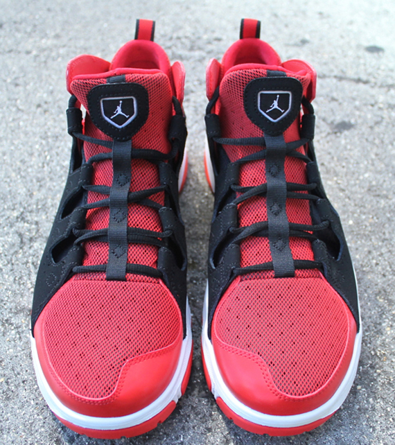 Jordan Legend Tr Chllng Red 2