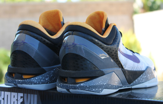 Kobe Vii Purple Gold 1