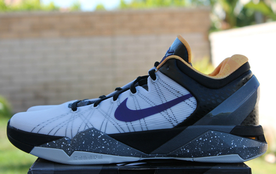 Kobe Vii Purple Gold 2