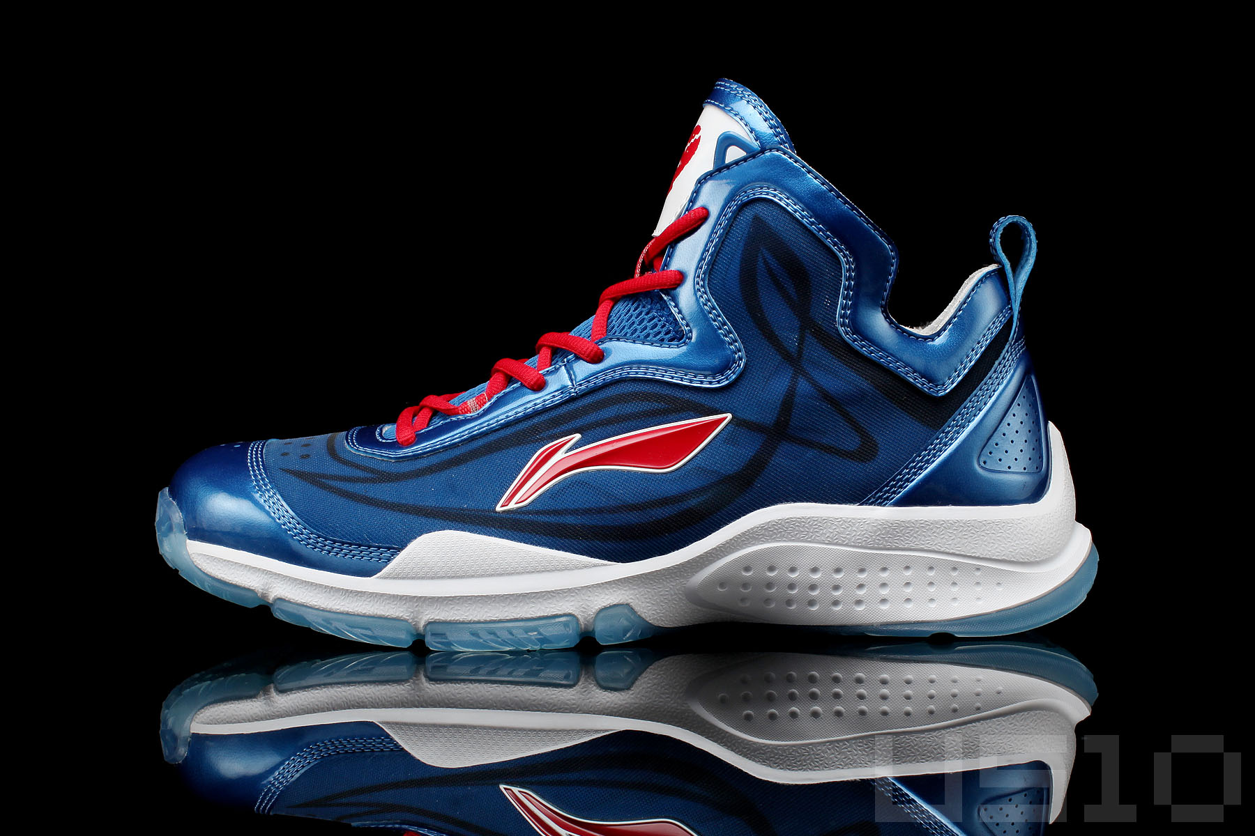 Li Ning Captain America 1