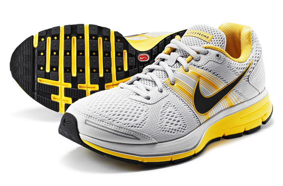 Livestrong Nike Pegasus Wmns Holiday 2012