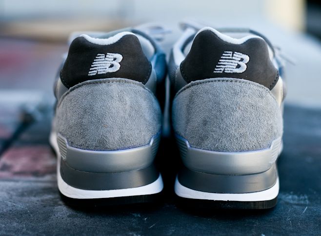 New Balance 996 Grey Black 07