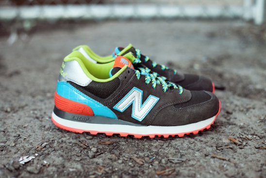 New Balance Women 574 Holiday 2012 Colorways 6