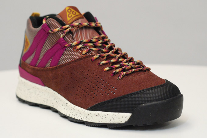 Nike Acg Okwahn Ii Brown Pink Yellow 2