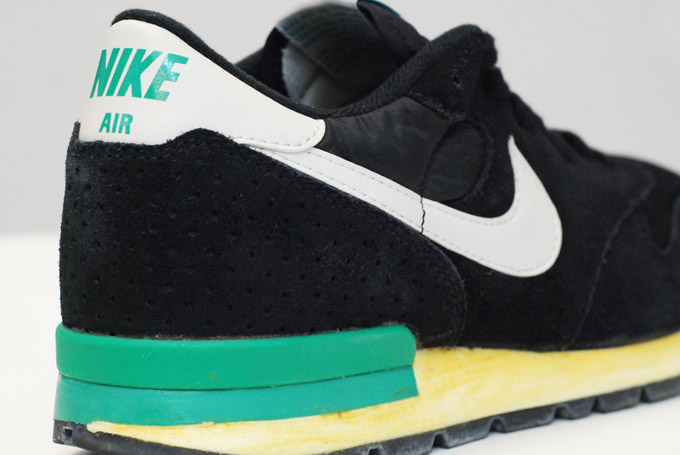 Nike Air Epic Black White Green 5