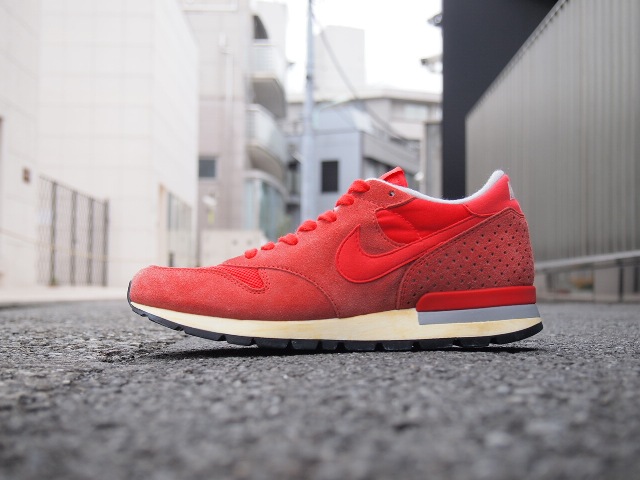 Nike Air Epic Vntg Holiday 2012 6