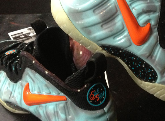 Nike Air Foamposite Pro Blake Griffin Galaxy Customs 1