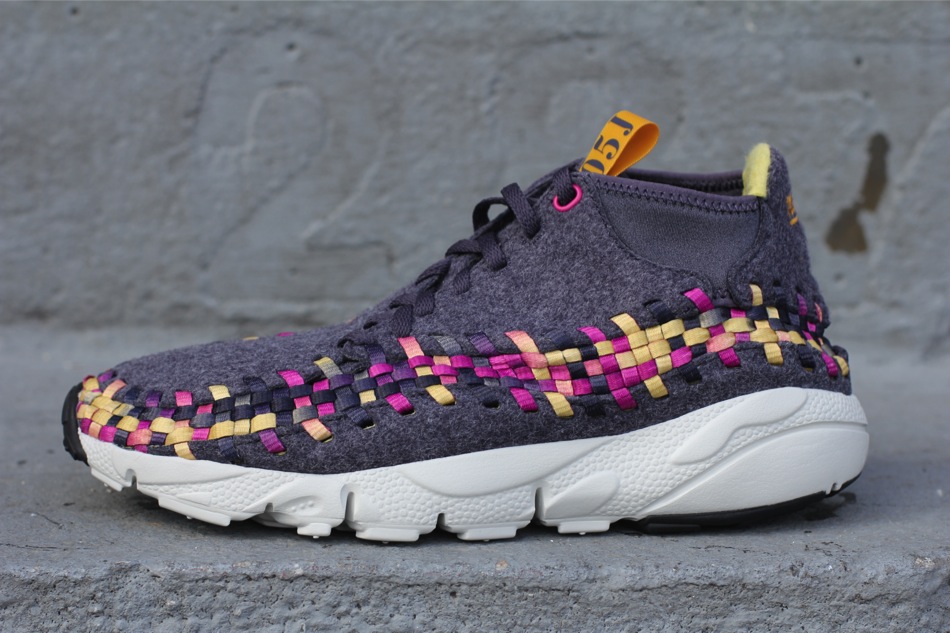 Nike Air Footscape Woven Chukka Gridiron 1