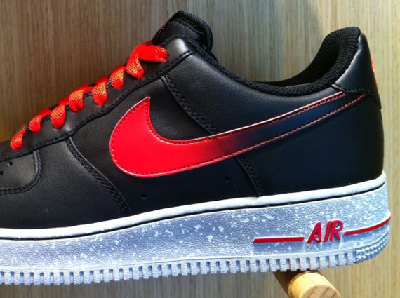 Nike Air Force 1 Low Black Challenge Red 1