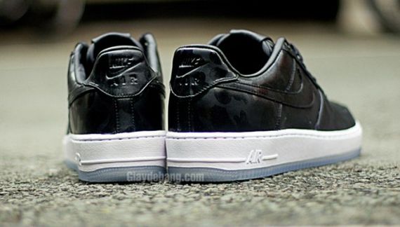 Nike Air Force 1 Low Xxx Supreme Black Camo 07