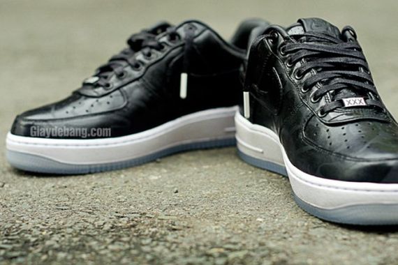 Nike Air Force 1 Low Xxx Supreme Black Camo 11