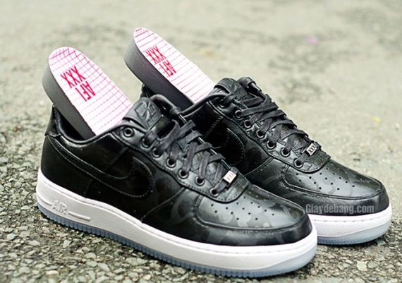 Nike Air Force 1 Low Xxx Supreme Black Camo 15