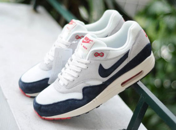 Nike Air Max 1 Og Vintage Dark Obsidian Neutral Grey 2