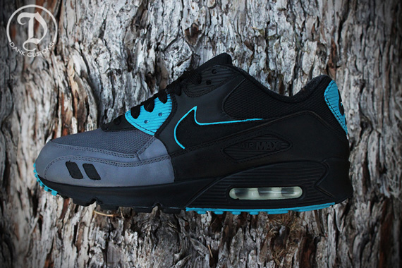 Nike Air Max 90 Leatherback Customs 1