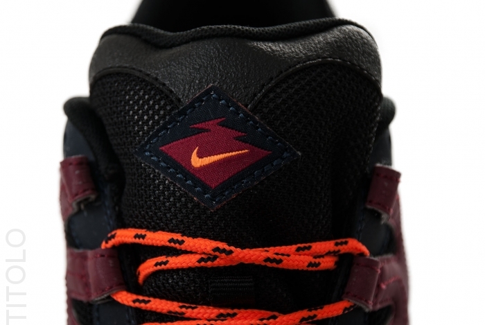 Nike Air Max Terra Humara Black Total Orange Dark Obsidian 3