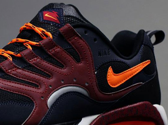 Nike Air Max Terra Humara - Black - Total Orange - Dark Obsidian