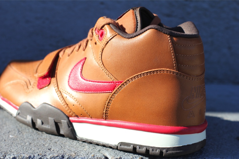 Nike Air Trainer 1 Premium Hazelnut 01