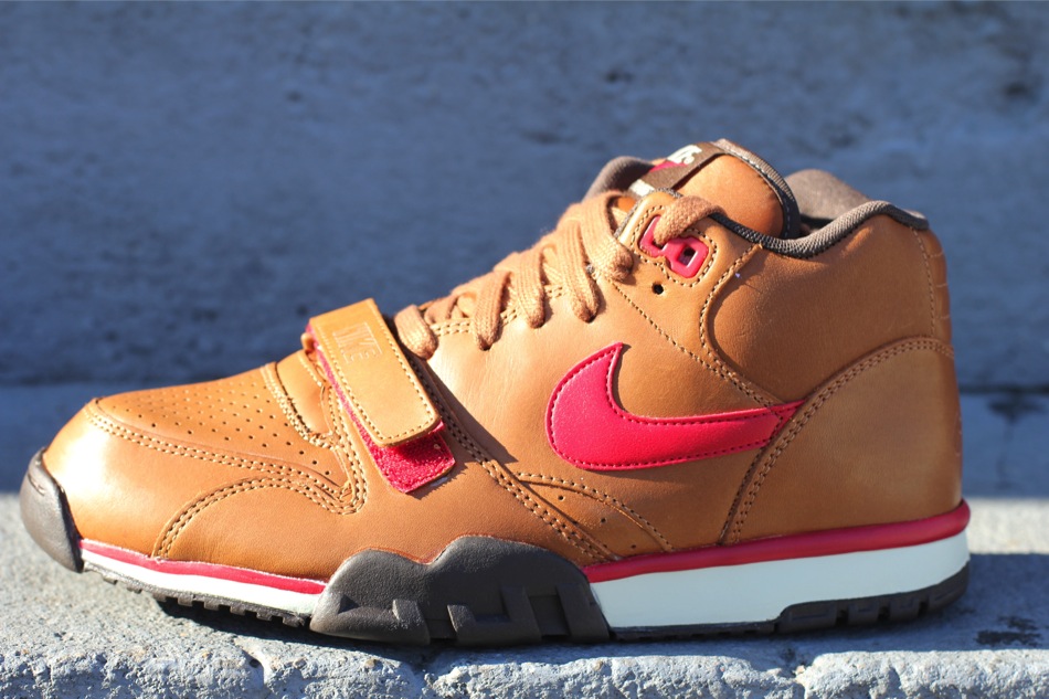 Nike Air Trainer 1 Premium Hazelnut 04