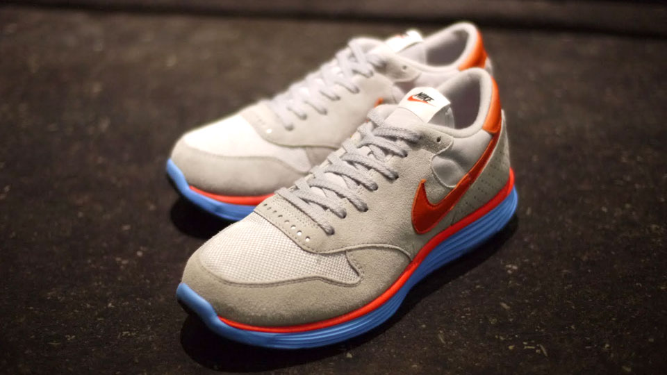 Nike Epic Vintage Lunar Wolf Grey Deep Orange Neutral Grey 1