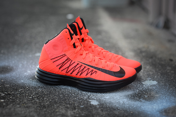 Nike Hyperdunk Crimson 0