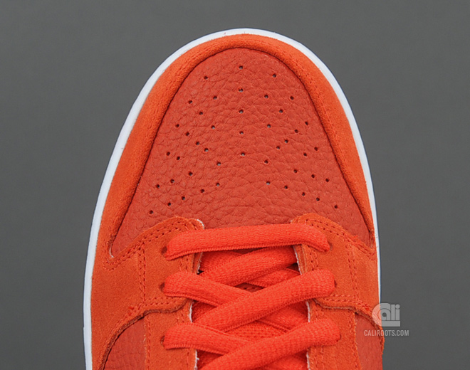 Nike Sb Dunk Low Pro University Red Available 5