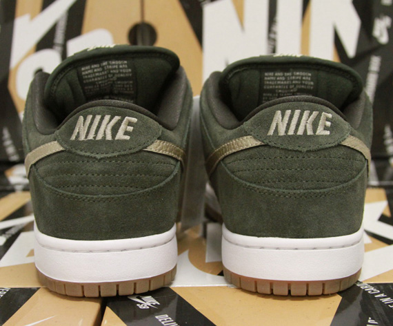 Nike Sb Dunk Low Sequoia 2