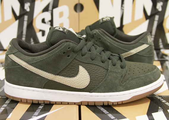 Nike Sb Dunk Low Sequoia 3