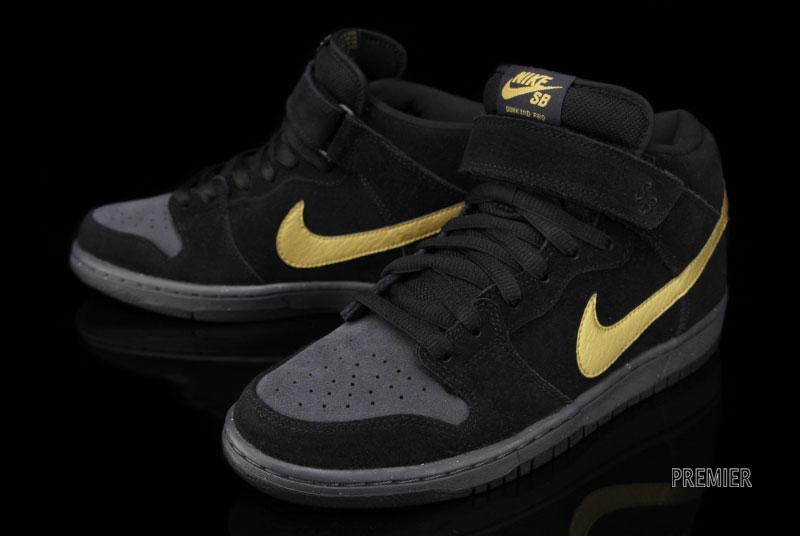 Nike Sb Dunk Mid Pro Dark Obsidian Thunder Blue Sail Metallic Gold 2