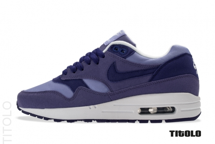 Nike Wmns Air Max 1 Medium Violet Court Purple Purple Earth White 1