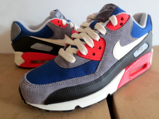 Nike Wmns Air Max 90 Royal Red Grey 3