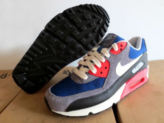 Nike Wmns Air Max 90 Royal Red Grey 6