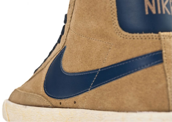 Nike WMNS Blazer Mid VNTG – Filbert – Thunder Blue