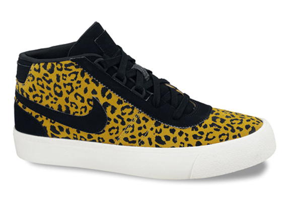 Nike Wmns Hachi Leopard 1