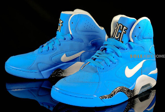 Photo Blue Nike Air Force 180 Mid 7