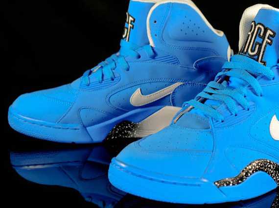 "Photo Blue" Nike Air Force 180 Mid